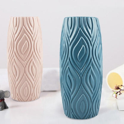 2-piece Plastic Vase Set for Creative Flower Arrangements Wet and Dry Decor - Milk White